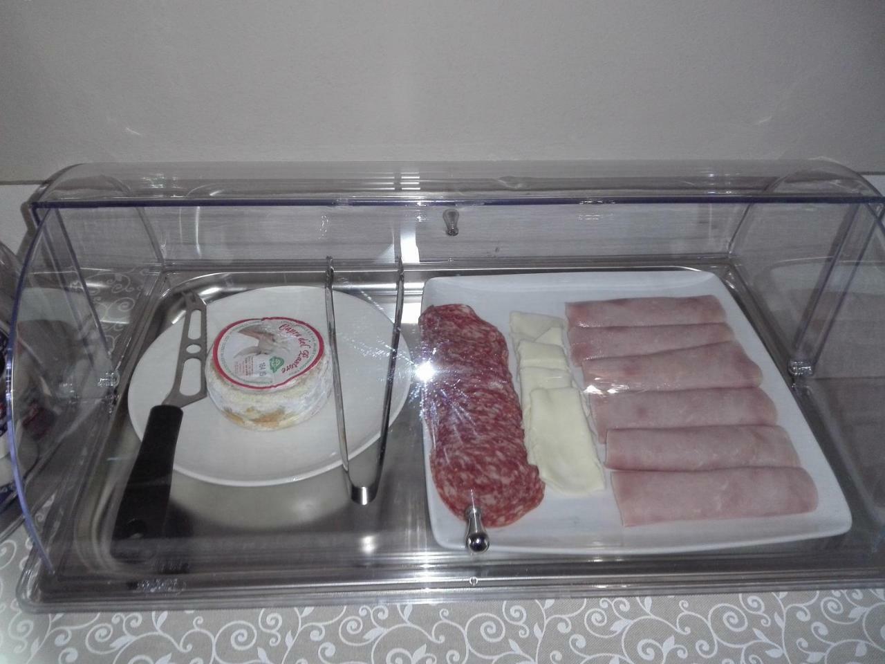 Eden Bed & Breakfast Cannobio Ngoại thất bức ảnh